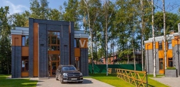 Продам коттедж, Имени К. И. Вороницына ул, 22 3, Химки г, 1 км от города