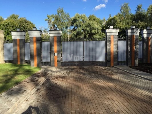 Продам коттедж, Имени К. И. Вороницына ул, 22 3, Химки г, 1 км от города