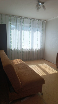 Продам двухкомнатную (2-комн.) квартиру, Шамиля Усманова ул, 27, Набережные Челны г