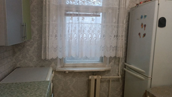 Продам двухкомнатную (2-комн.) квартиру, Шамиля Усманова ул, 27, Набережные Челны г