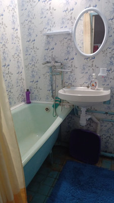 Продам двухкомнатную (2-комн.) квартиру, Шамиля Усманова ул, 27, Набережные Челны г