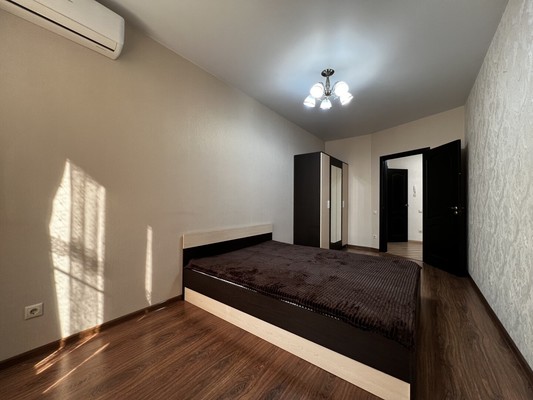 Продам однокомнатную (1-комн.) квартиру, Душистая ул, 79к1, Краснодар г