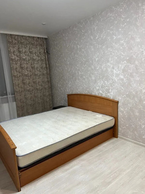 Продам двухкомнатную (2-комн.) квартиру, Командорская ул, 9к1, Краснодар г