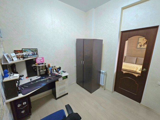 Продам двухкомнатную (2-комн.) квартиру, Балаклавская ул, 47а, Пионерское с