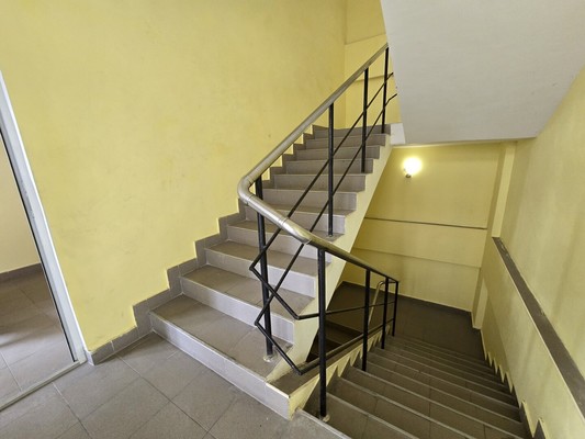 Продам двухкомнатную (2-комн.) квартиру, Балаклавская ул, 47а, Пионерское с