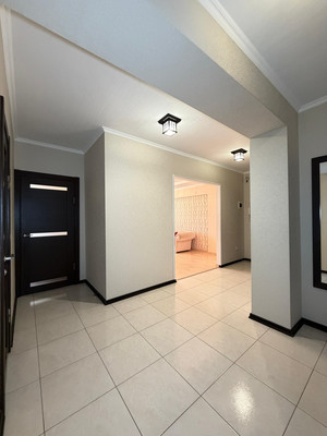 Продам трехкомнатную (3-комн.) квартиру, Московская ул, 7, Нальчик г