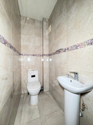 Продам трехкомнатную (3-комн.) квартиру, Московская ул, 7, Нальчик г