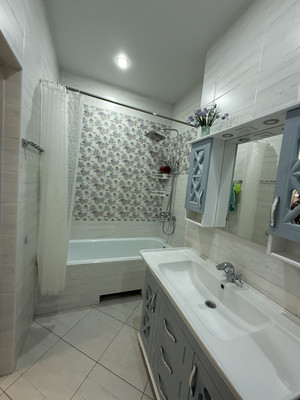 Продам двухкомнатную (2-комн.) квартиру, Тарчокова ул, 31к1, Нальчик г