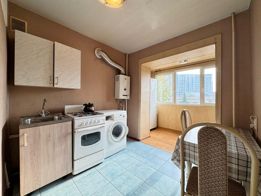 Продам однокомнатную (1-комн.) квартиру, Кирова ул, 2г, Нальчик г