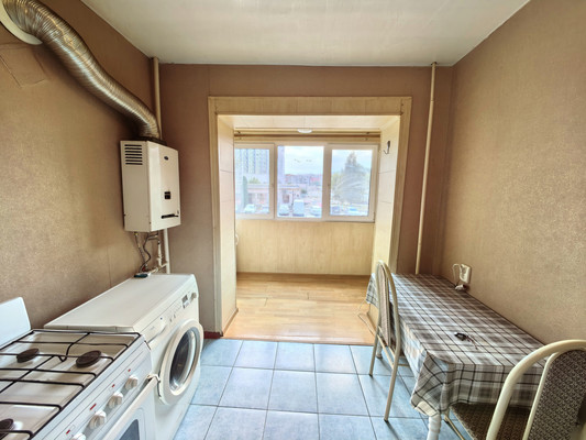 Продам однокомнатную (1-комн.) квартиру, Кирова ул, 2г, Нальчик г