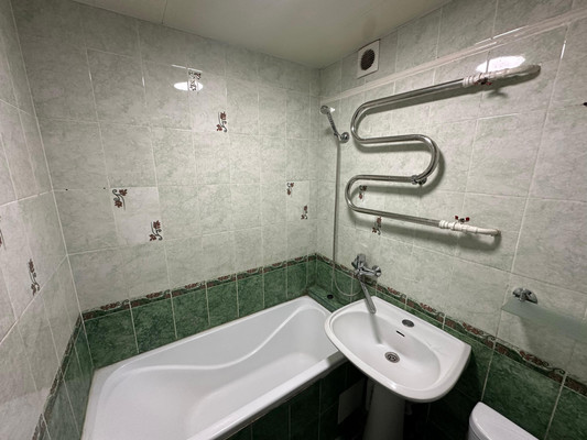 Продам однокомнатную (1-комн.) квартиру, Ленина пр-кт, 73, Нальчик г