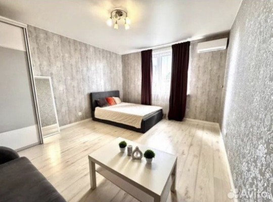 Продам однокомнатную (1-комн.) квартиру, Спартаковская ул, 84к1, Казань г