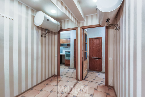 Продам однокомнатную (1-комн.) квартиру, Комсомольская ул, 10, Назия п. ж/д ст.