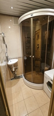 Продам трехкомнатную (3-комн.) квартиру, Ленинский пр-кт, 138/5, Санкт-Петербург г