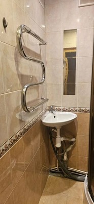 Продам трехкомнатную (3-комн.) квартиру, Ленинский пр-кт, 138/5, Санкт-Петербург г
