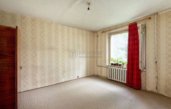 Продам двухкомнатную (2-комн.) квартиру, Ангарская ул, 3, Москва г