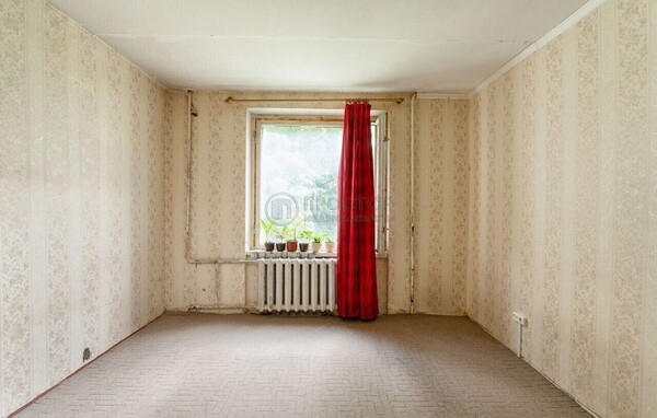 Продам двухкомнатную (2-комн.) квартиру, Ангарская ул, 3, Москва г