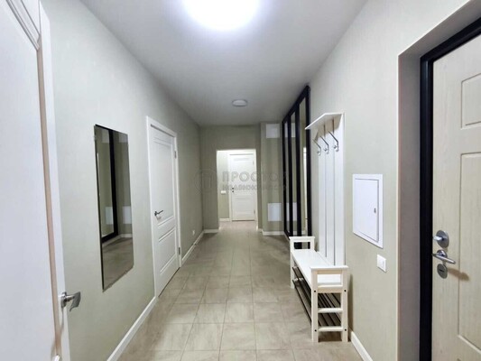 Продам двухкомнатную (2-комн.) квартиру, Красногорский б-р, 24, Красногорск г