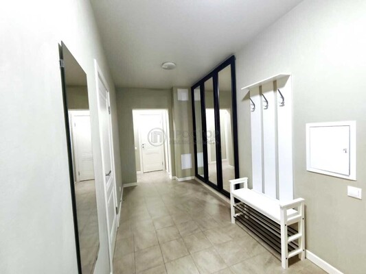 Продам двухкомнатную (2-комн.) квартиру, Красногорский б-р, 24, Красногорск г