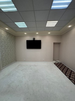 Продам двухкомнатную (2-комн.) квартиру, Мира ул, 127кА, Ханты-Мансийск г