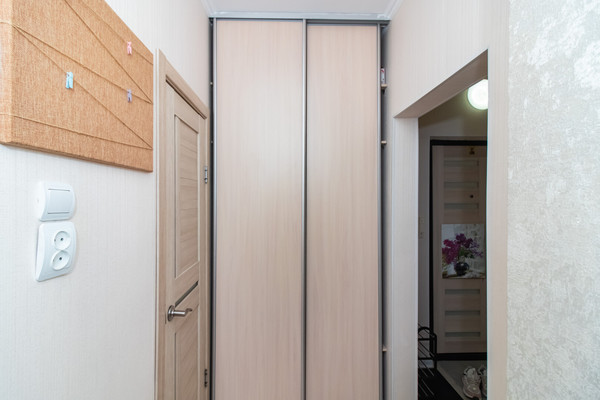 Продам трехкомнатную (3-комн.) квартиру, Мира ул, 127кА, Ханты-Мансийск г