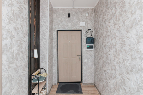 Продам трехкомнатную (3-комн.) квартиру, Георгия Величко ул, 13, Ханты-Мансийск г