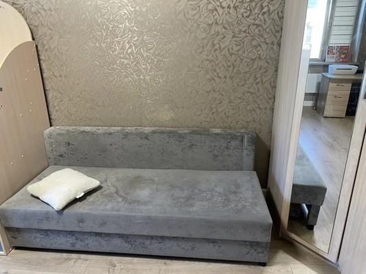 Продам однокомнатную (1-комн.) квартиру, Заречная ул, 37к8, Марусино д