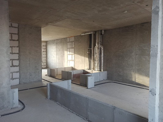 Продам двухкомнатную (2-комн.) квартиру, Серебряный (Опалиха мкр.) б-р, 5, Красногорск г