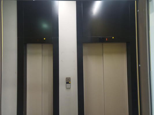 Продам двухкомнатную (2-комн.) квартиру, Серебряный (Опалиха мкр.) б-р, 5, Красногорск г