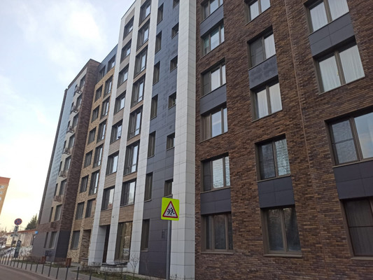 Продам двухкомнатную (2-комн.) квартиру, Серебряный (Опалиха мкр.) б-р, 5, Красногорск г