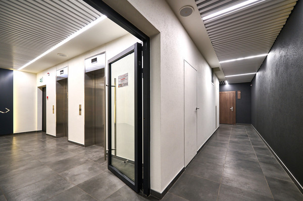 Продам трехкомнатную (3-комн.) квартиру, Новочерёмушкинская ул, 17, Москва г