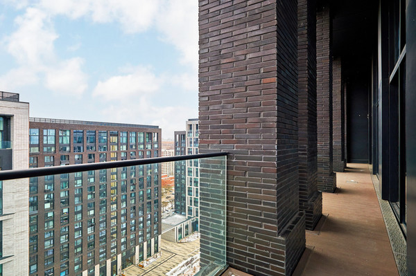 Продам трехкомнатную (3-комн.) квартиру, Новочерёмушкинская ул, 17, Москва г