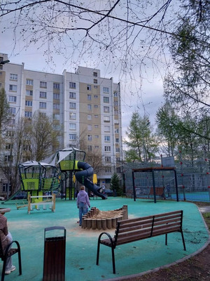 Продам двухкомнатную (2-комн.) квартиру, Адмирала Лазарева ул, 52, Москва г