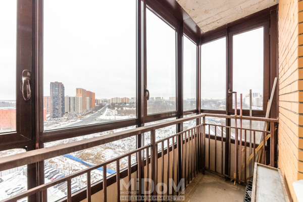 Продам трехкомнатную (3-комн.) квартиру, Арсенальная ул, 1, Новое Девяткино д