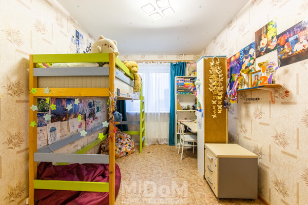 Продам трехкомнатную (3-комн.) квартиру, Арсенальная ул, 1, Новое Девяткино д