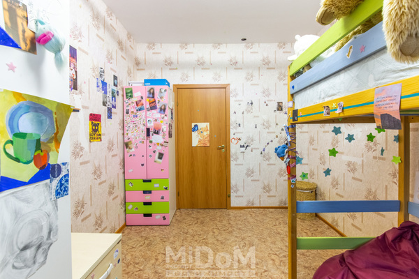 Продам трехкомнатную (3-комн.) квартиру, Арсенальная ул, 1, Новое Девяткино д