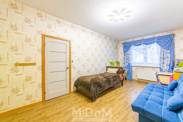 Продам трехкомнатную (3-комн.) квартиру, Арсенальная ул, 1, Новое Девяткино д