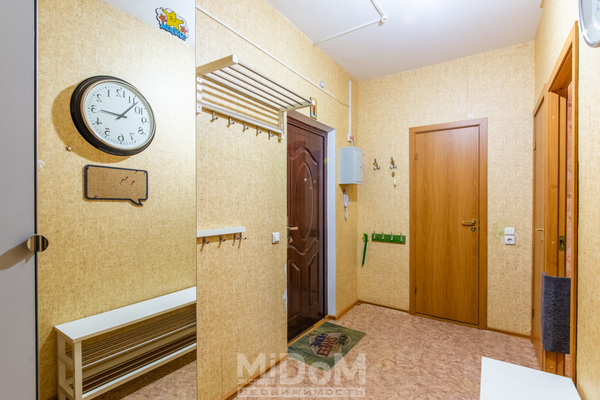 Продам трехкомнатную (3-комн.) квартиру, Арсенальная ул, 1, Новое Девяткино д