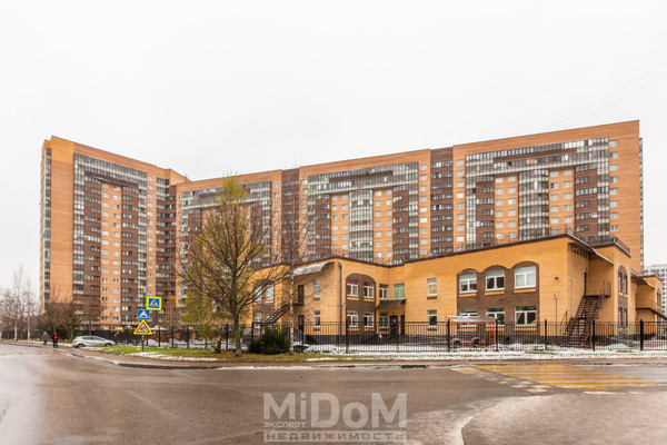 Продам трехкомнатную (3-комн.) квартиру, Арсенальная ул, 1, Новое Девяткино д