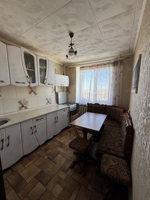 Продам двухкомнатную (2-комн.) квартиру, Чапаева ул, 55, Евпатория г