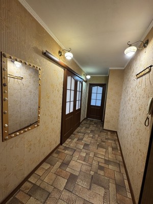 Продам двухкомнатную (2-комн.) квартиру, Чапаева ул, 55, Евпатория г