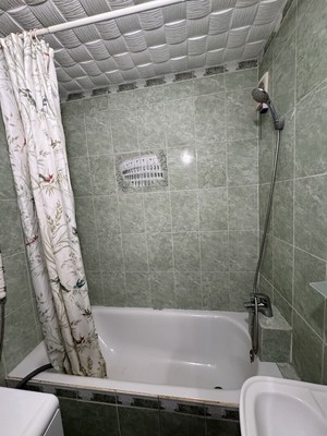 Продам двухкомнатную (2-комн.) квартиру, Чапаева ул, 55, Евпатория г