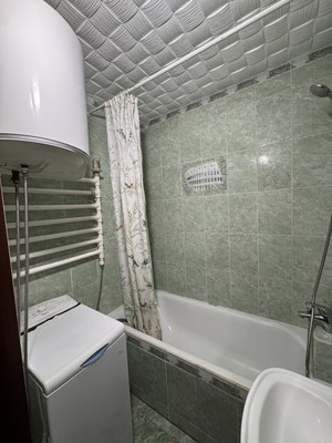 Продам двухкомнатную (2-комн.) квартиру, Чапаева ул, 55, Евпатория г