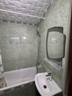 Продам двухкомнатную (2-комн.) квартиру, Чапаева ул, 55, Евпатория г