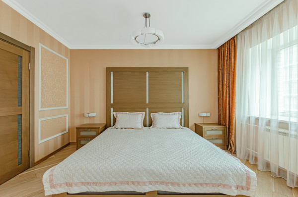 Продам трехкомнатную (3-комн.) квартиру, Меридианная ул, 3а, Казань г