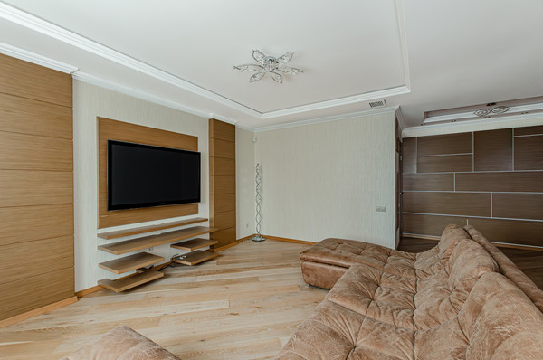 Продам трехкомнатную (3-комн.) квартиру, Меридианная ул, 3а, Казань г