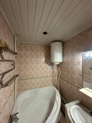 Продам однокомнатную (1-комн.) квартиру, Куйбышева ул, 34, Симферополь г