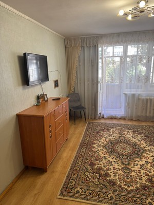 Продам трехкомнатную (3-комн.) квартиру, Советская ул, 6, Саки г