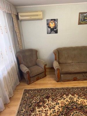 Продам трехкомнатную (3-комн.) квартиру, Советская ул, 6, Саки г