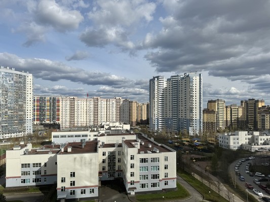 Продам двухкомнатную (2-комн.) квартиру, Туристская ул, 13к1, Санкт-Петербург г